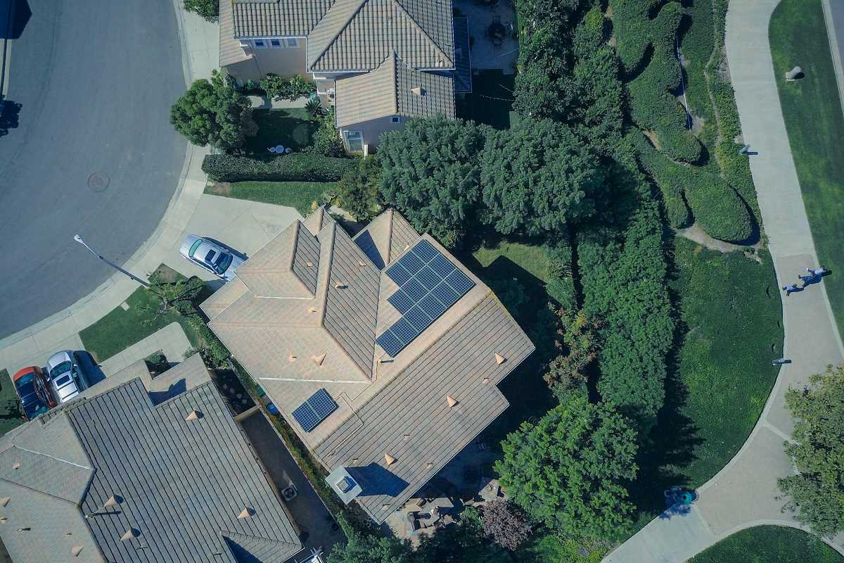 What to Do When Homeowners’ Association Rules Cause Conflict